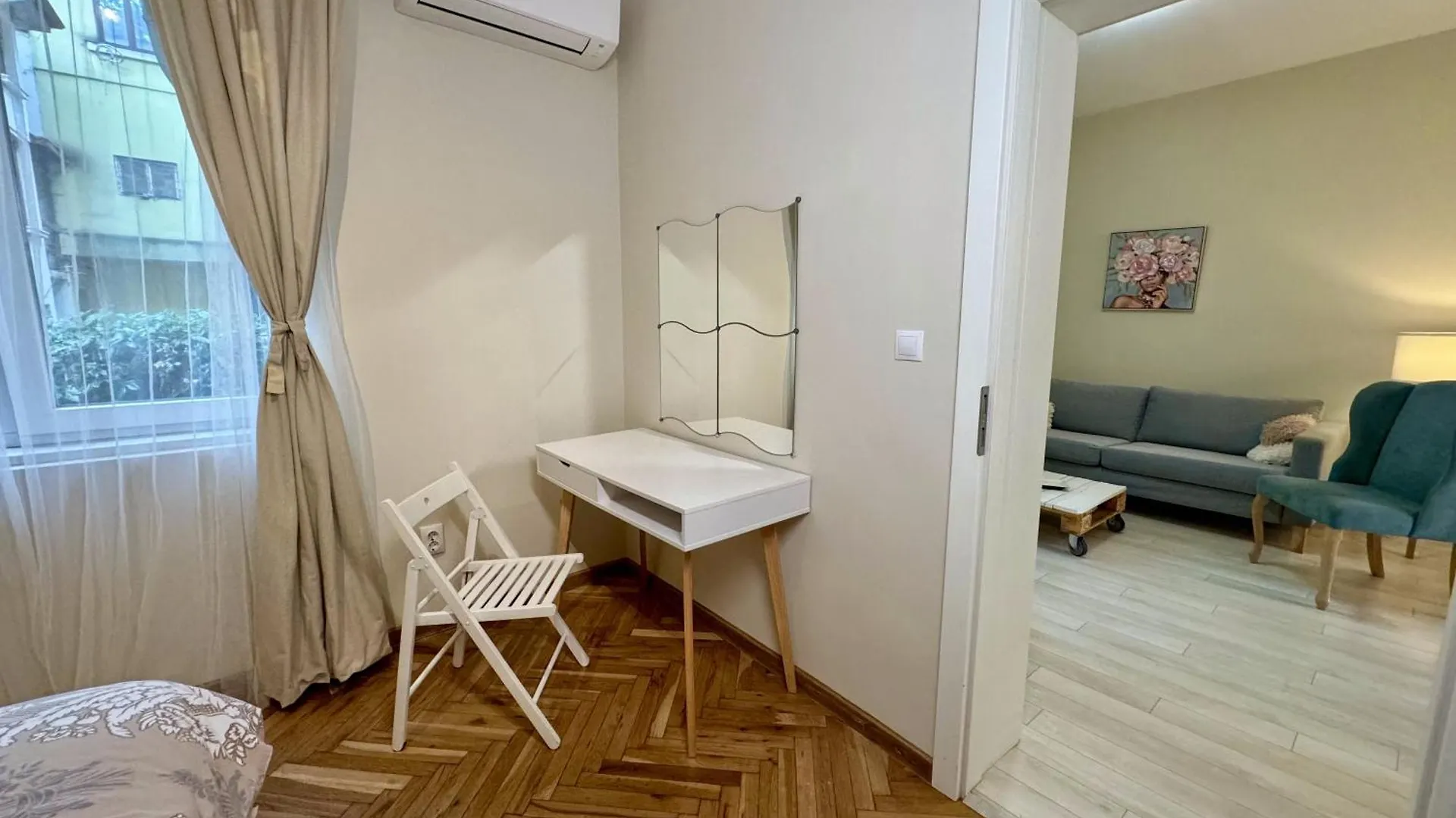 Sofia Center - Visionz Apartment