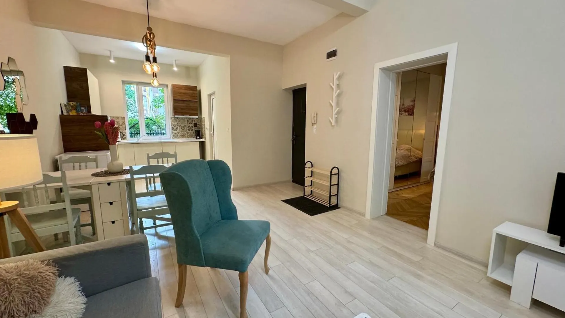 Sofia Center - Visionz Apartment